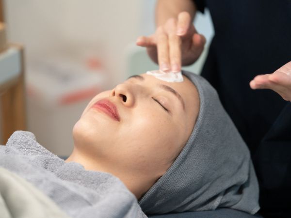 Nối mi & Chăm sóc da - Mẫu 1