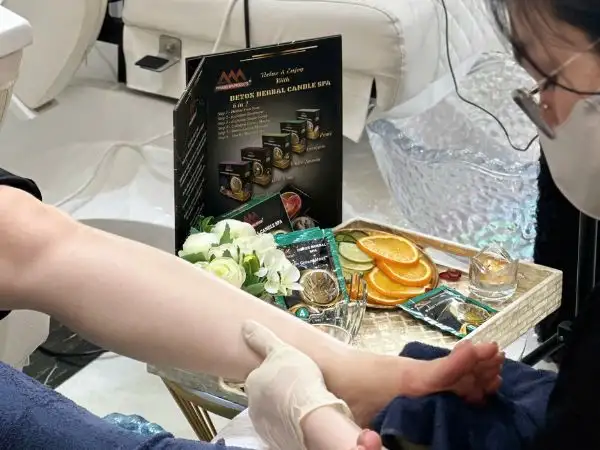 Chà gót chân & Chăm sóc - Mẫu 2