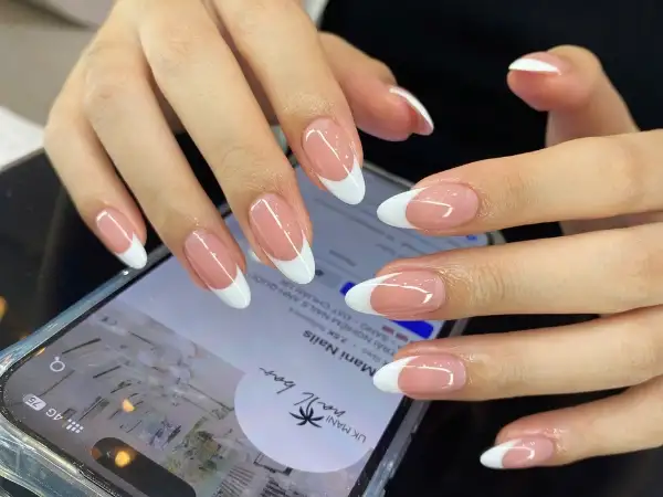 Dịch vụ làm móng tay & móng chân - Mẫu 3