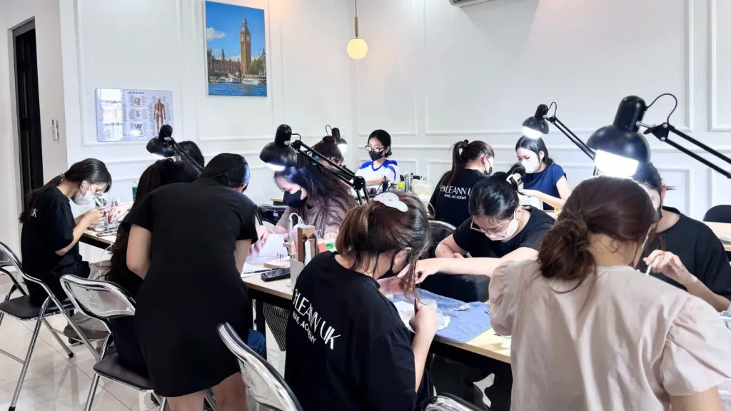 Nail Academy Sài Gòn