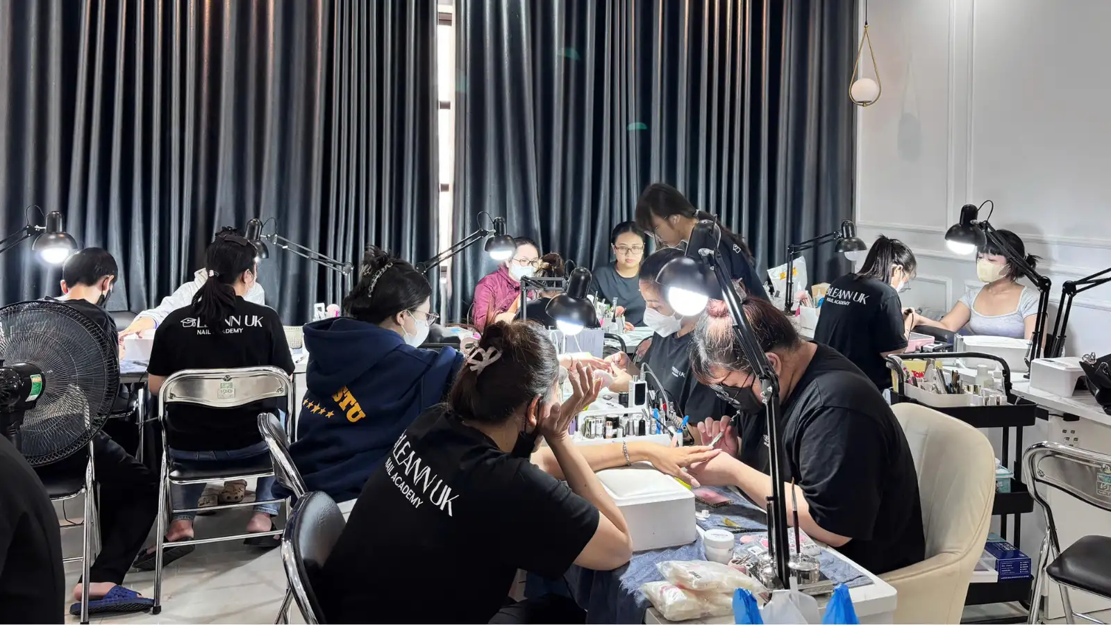 Học nail VTCT
