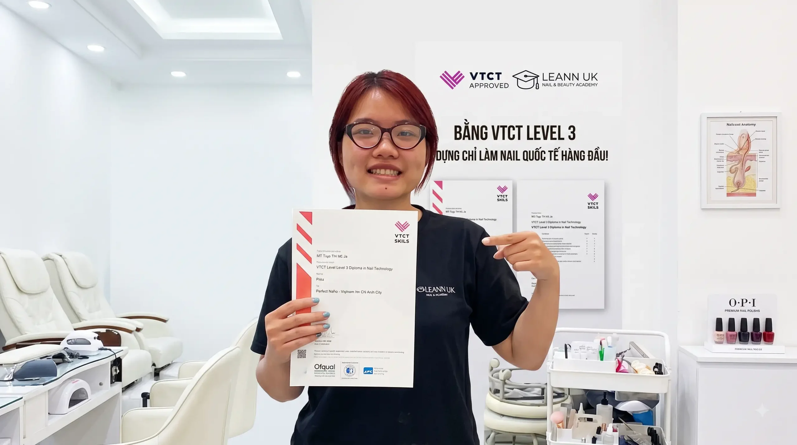 Học viên học chương trình VTCT tại Leann Uk